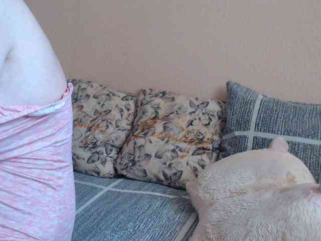 HotDreammm webcam