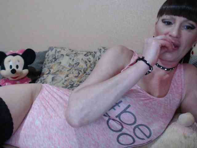 HotDreammm webcam