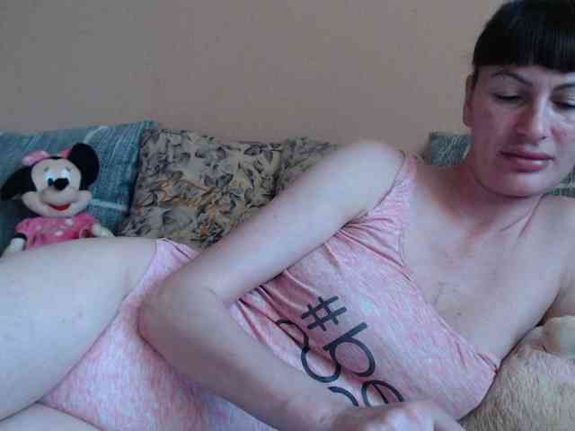 HotDreammm webcam