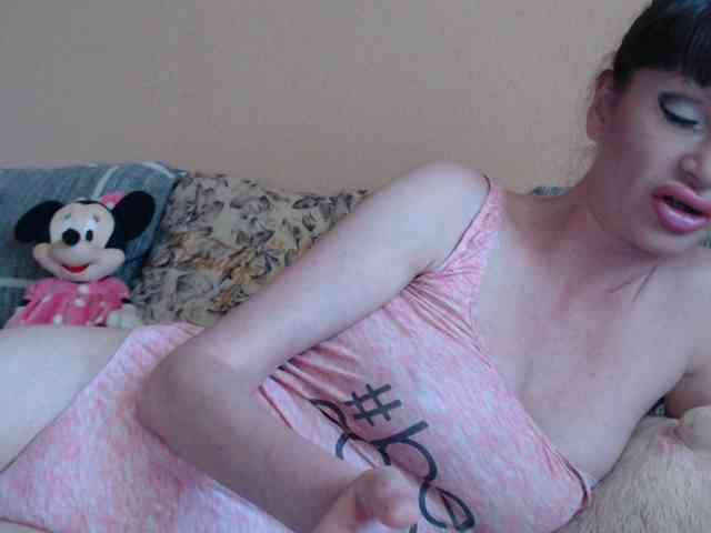 HotDreammm webcam