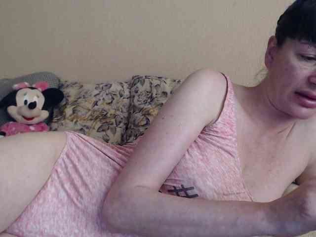 HotDreammm webcam