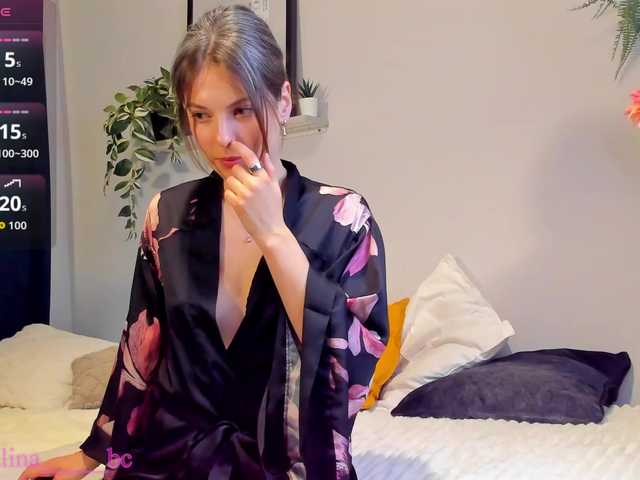 Miss-Boo's BongaCams show and profile