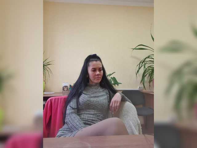 1Glorya1's BongaCams show and profile