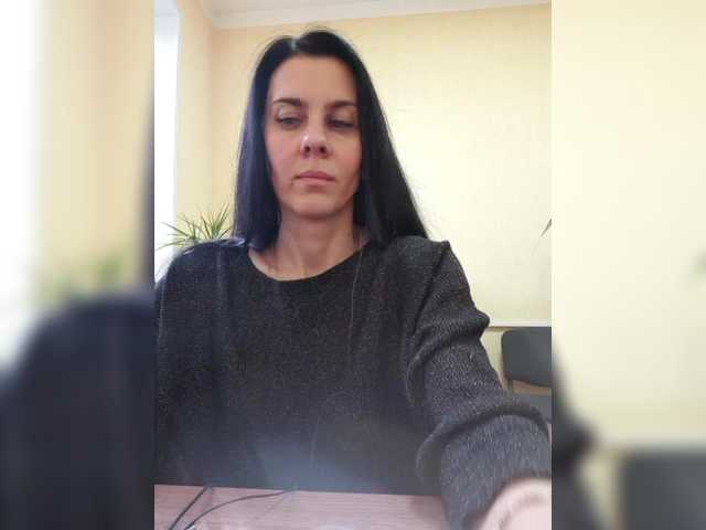 1Glorya1's BongaCams show and profile