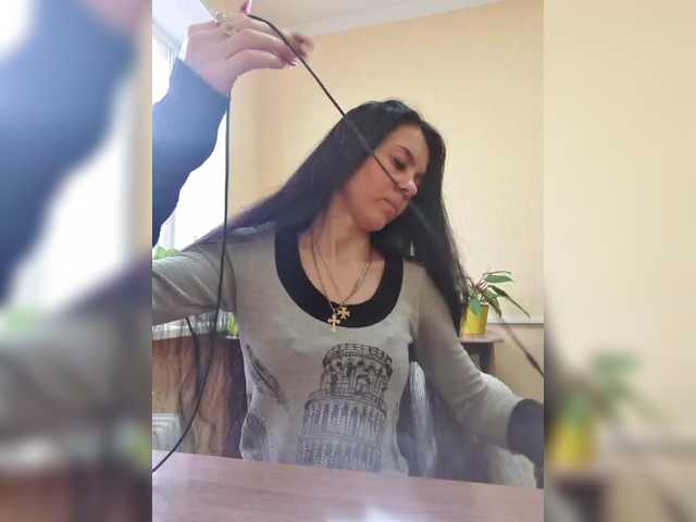 1Glorya1's BongaCams show and profile