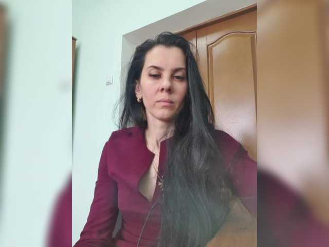 1Glorya1's BongaCams show and profile