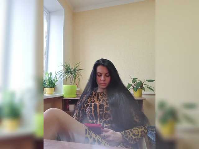 1Glorya1's BongaCams show and profile