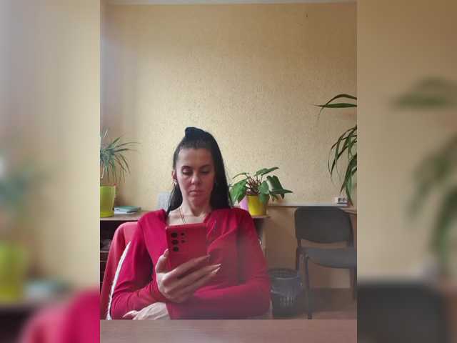 1Glorya1's BongaCams show and profile