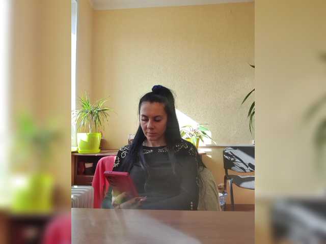 1Glorya1's BongaCams show and profile