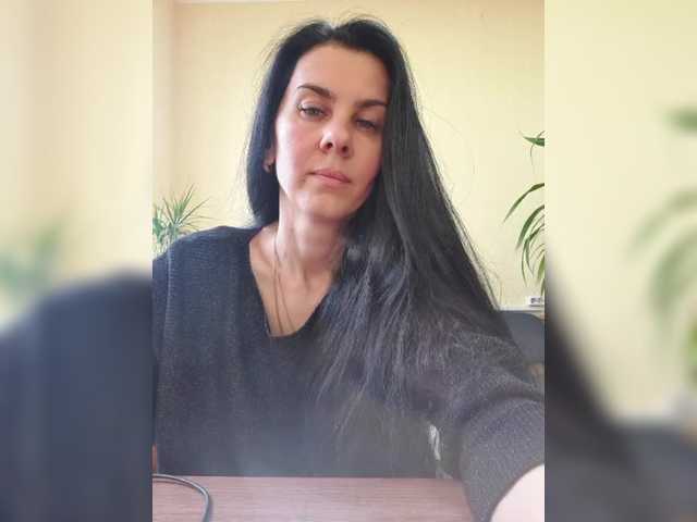 1Glorya1's BongaCams show and profile