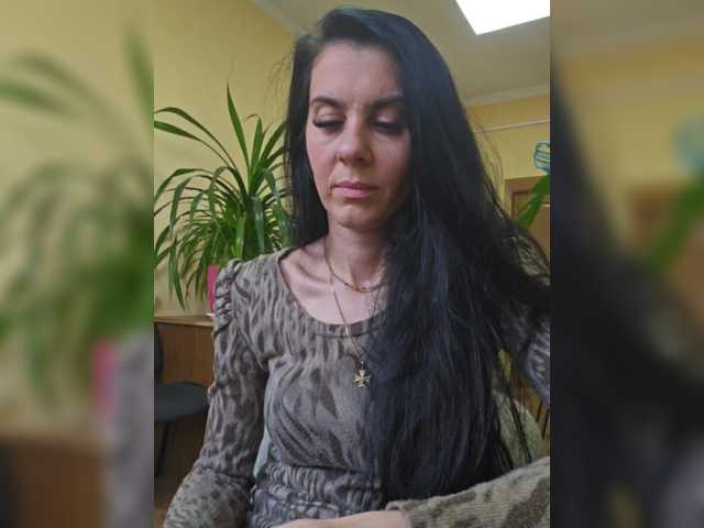 1Glorya1's BongaCams show and profile