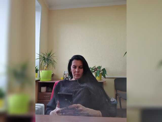 1Glorya1's BongaCams show and profile