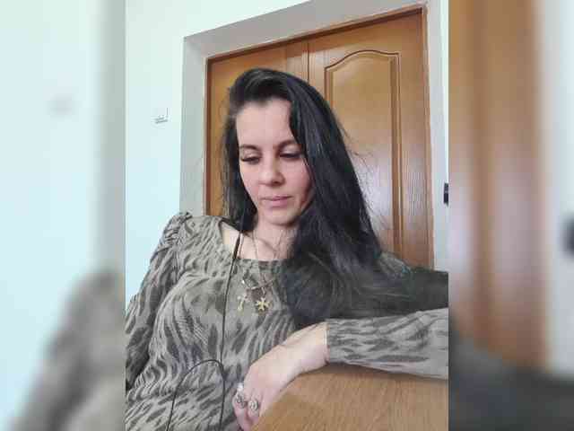 1Glorya1 Live Webcam on BongaCams