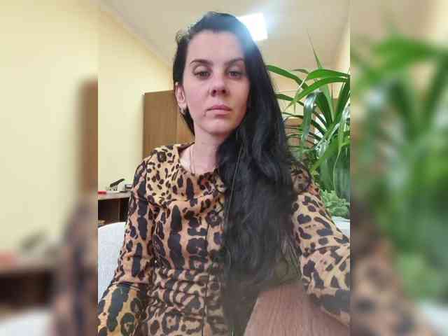 1Glorya1 Live Webcam on BongaCams