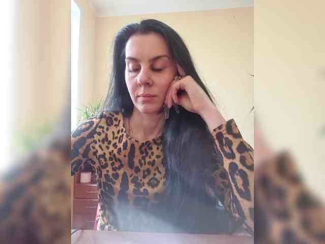 1Glorya1 Live Webcam on BongaCams