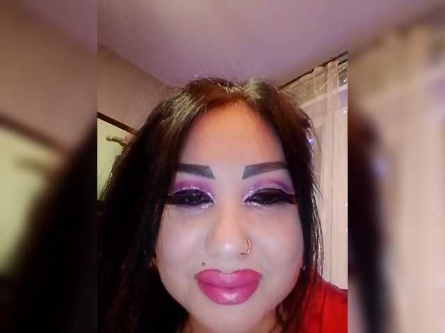 DiamondKey's BongaCams show and profile