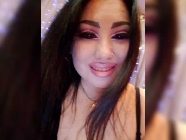 DiamondKey live cam profile