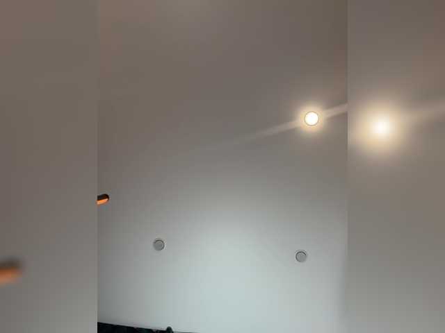 Ellidi's BongaCams show and profile