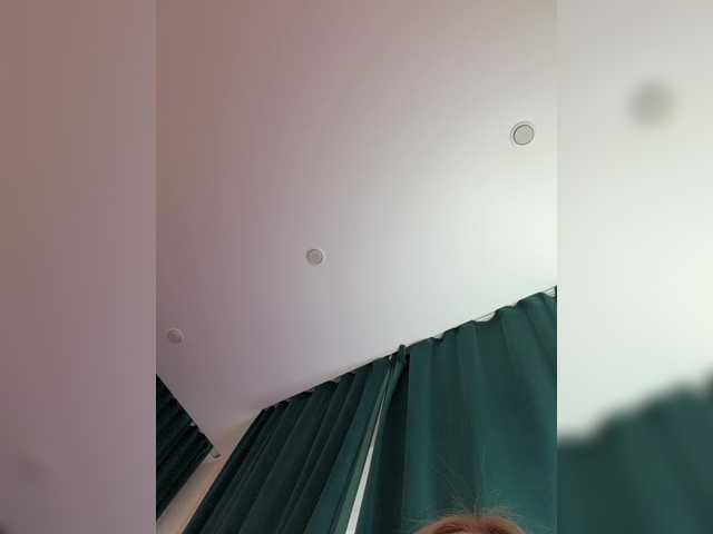 Sex chat gratuit in direct cu Ellidi pe BongaCams