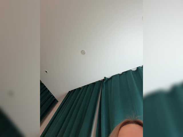 Ellidi's BongaCams show and profile