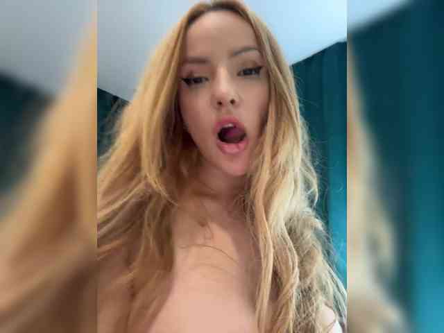 live chat cam Ellidi