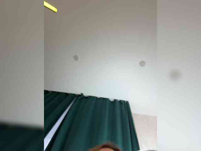 Ellidi Live Webcam on BongaCams