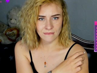 KissyKristy Porn Show