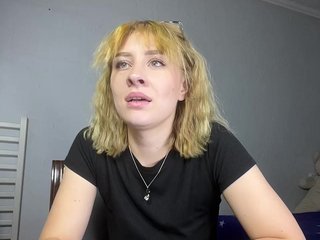 KissyKristy Porn Show