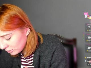 KissyKristy Porn Show