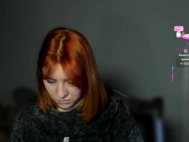 le modèle RedheadDevil est en webcam porno dans un show sur le site bongacams, il possède les tags suivants: White/Caucasian,Redhead,Trimmed