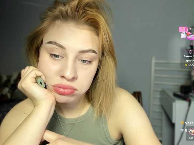 virgokristy Live Cam on BongaCams