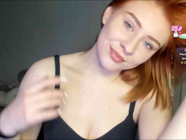 RedheadDevil webcam