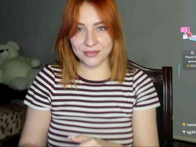 RedheadDevil webcam