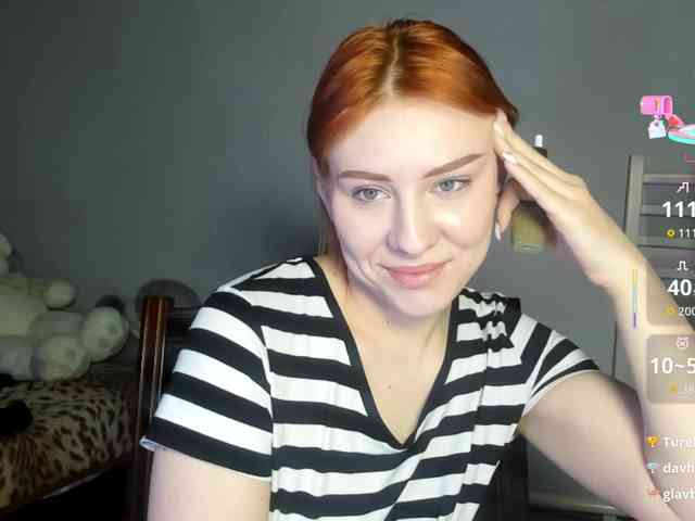 RedheadDevil webcam