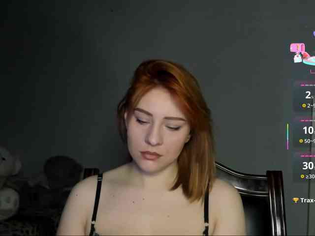 RedheadDevil webcam
