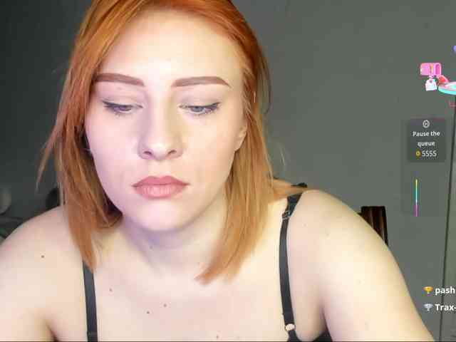 RedheadDevil webcam
