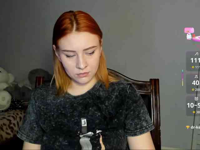 RedheadDevil webcam