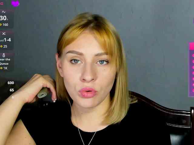 virgokristy Live Webcam on BongaCams