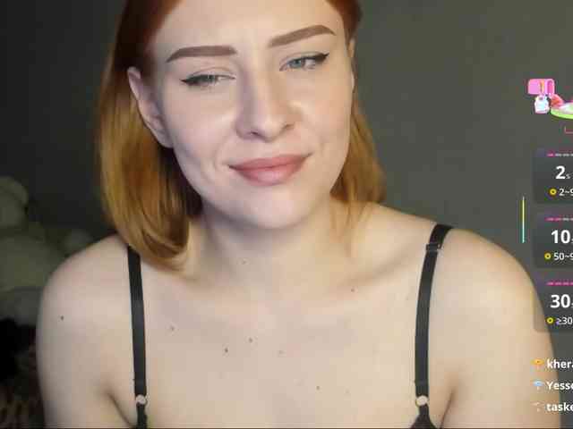 RedheadDevil webcam