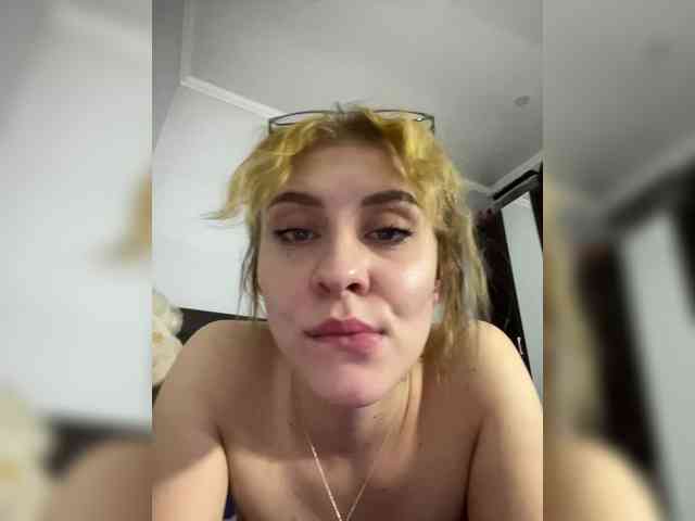 KissyKristy webcam