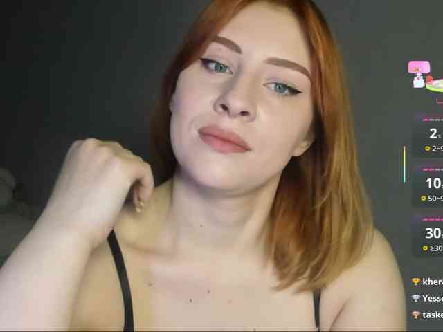 RedheadDevil webcam