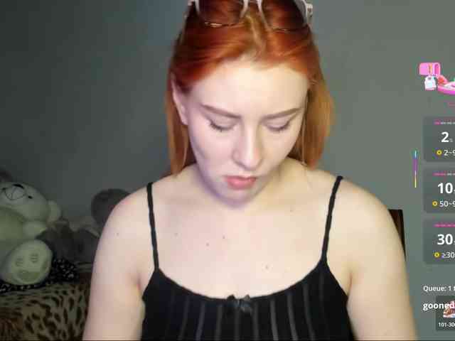 RedheadDevil webcam