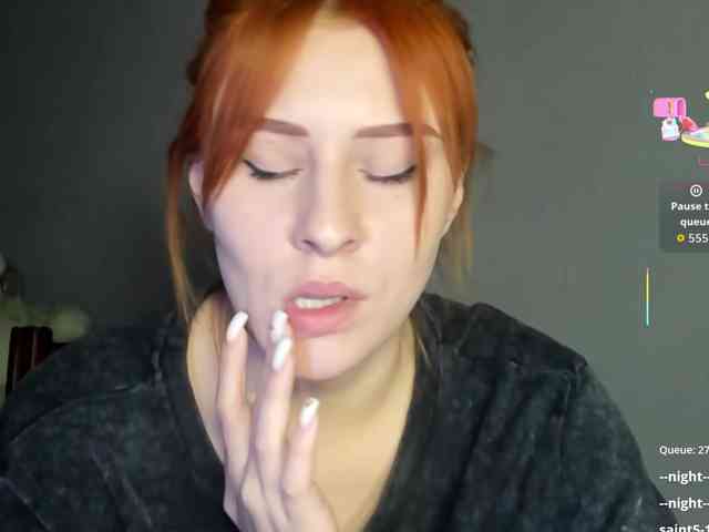 RedheadDevil webcam