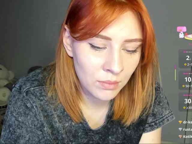 RedheadDevil webcam