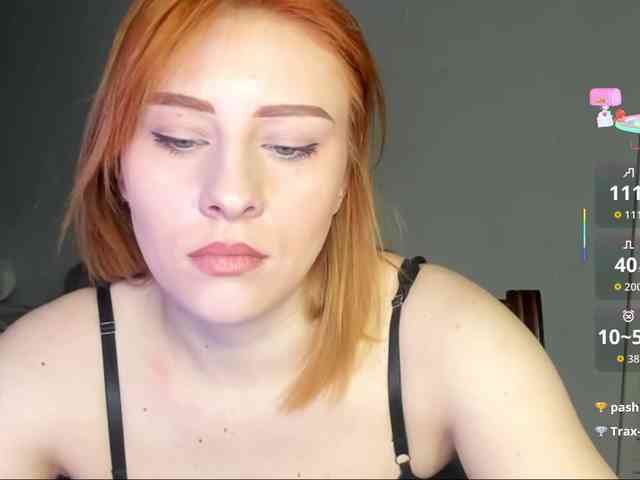 RedheadDevil webcam