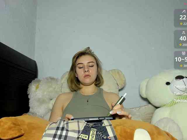 KissyKristy webcam