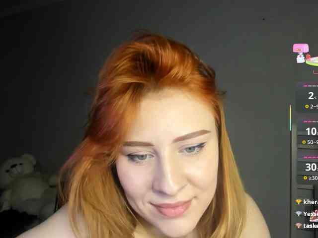 RedheadDevil webcam