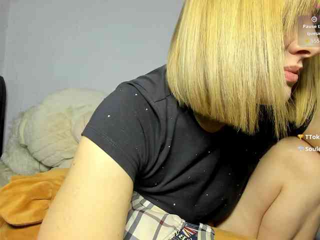 KissyKristy webcam