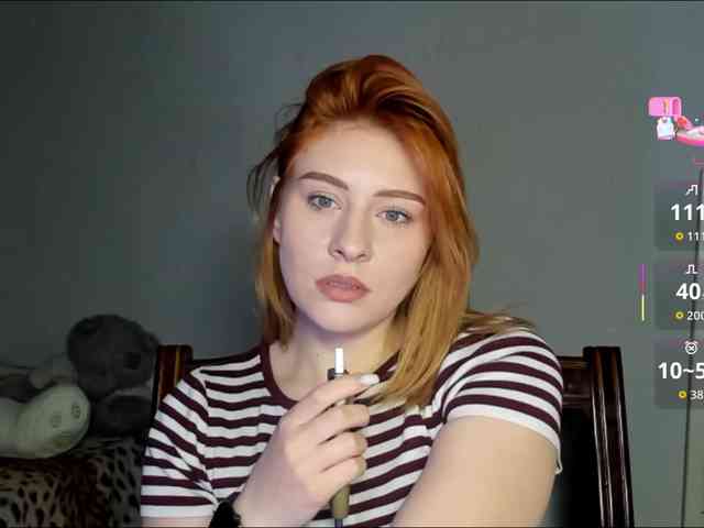 RedheadDevil webcam