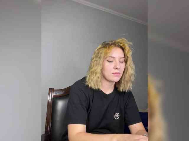 KissyKristy webcam
